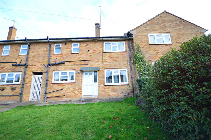 2 Bedroom House To Rent In Creighton Crescent, Barton Seagrave, Kettering, NN15