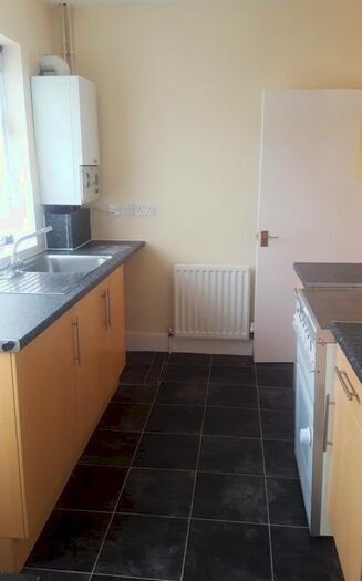 2 Bedroom Terraced House To Rent In Comyns Road, Dagenham, RM9