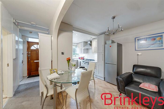 5 Bedroom Terraced House To Rent In Danebury Avenue, London, SW15