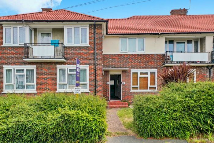 1 Bedroom Flat To Rent In Bromley Hill, Bromley, Kent, BR1