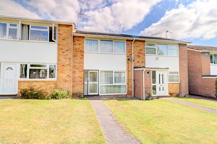 3 Bedroom Terraced House For Sale In Hawthorn Walk, Hazlemere, High Wycombe, Buckinghamshire, HP15