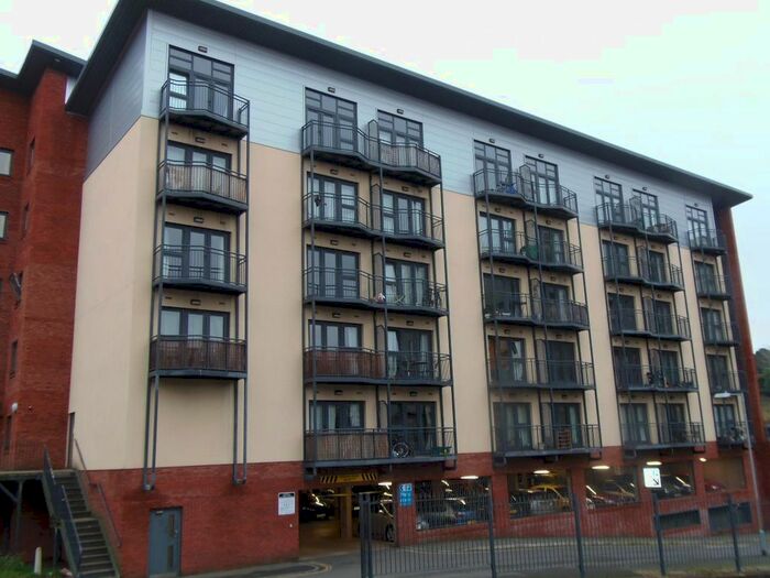 Studio To Rent In New North Road, Exeter, EX4