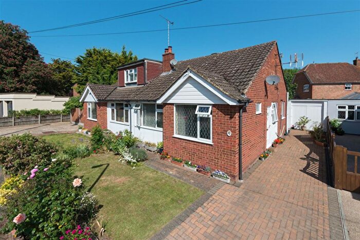 2 Bedroom Bungalow For Sale In Brooklands Close, Fordwich, CT2