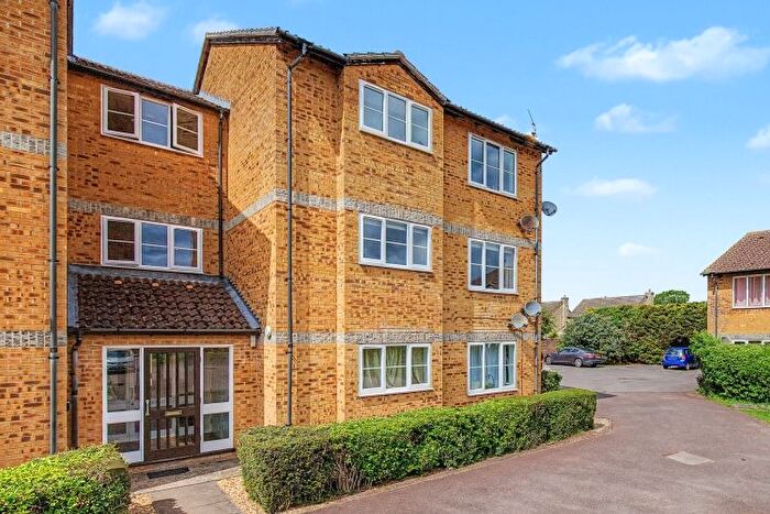 1 Bedroom Flat To Rent In Kestrel Way, Bicester, OX26