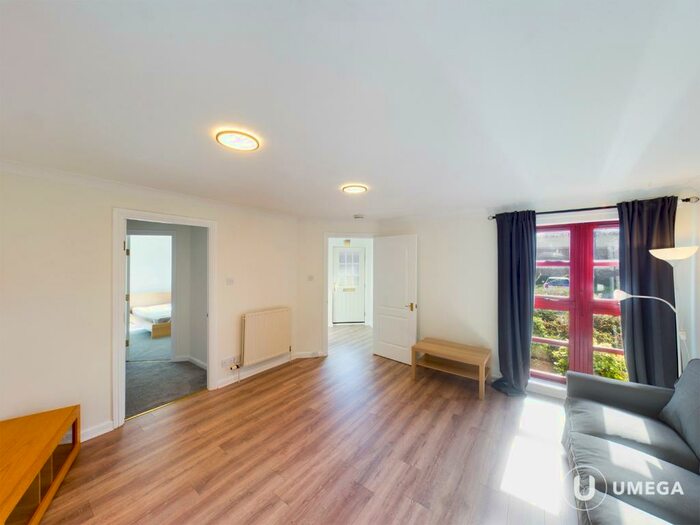 2 Bedroom Flat To Rent In East Werberside, Fettes, Edinburgh, EH4