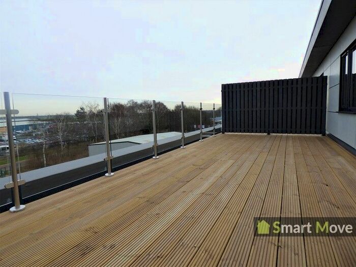 2 Bedroom Flat To Rent In Vicarage Farm Road, Peterborough, Cambridgeshire., PE1