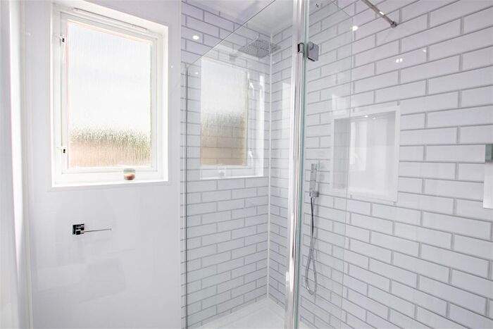 2 Bedroom End Of Terrace House To Rent In Laberge Gardens, New Stevenston, Motherwell, ML1