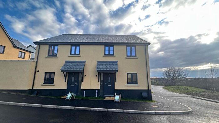 3 Bedroom Semi-Detached House For Sale In Little Cotton Farm, Dartmouth, TQ6
