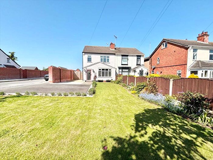 3 Bedroom Semi-Detached House For Sale In Alfreton Road, Sutton In Ashfield, NG17
