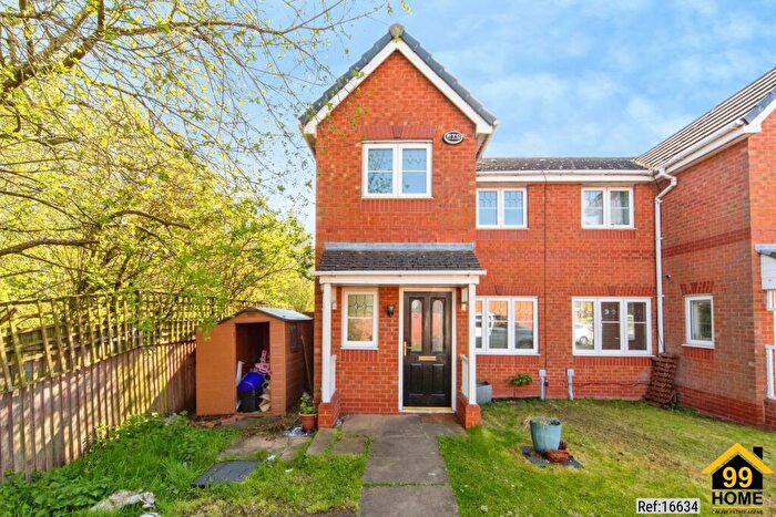3 Bedroom Semi Detached House To Rent In Haywood Road, Liverpool, Merseyside, L28