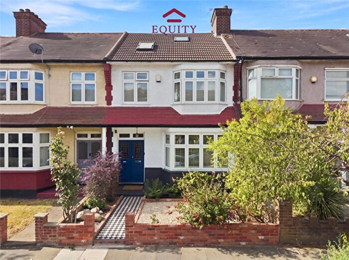 4 Bedroom Terraced House For Sale In Sketty Road, Enfield, EN1