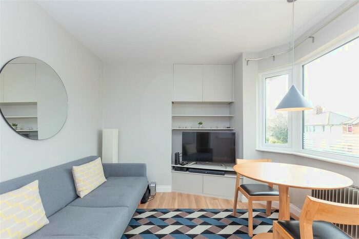 1 Bedroom Flat To Rent In Campbell Road, Oxford, OX4