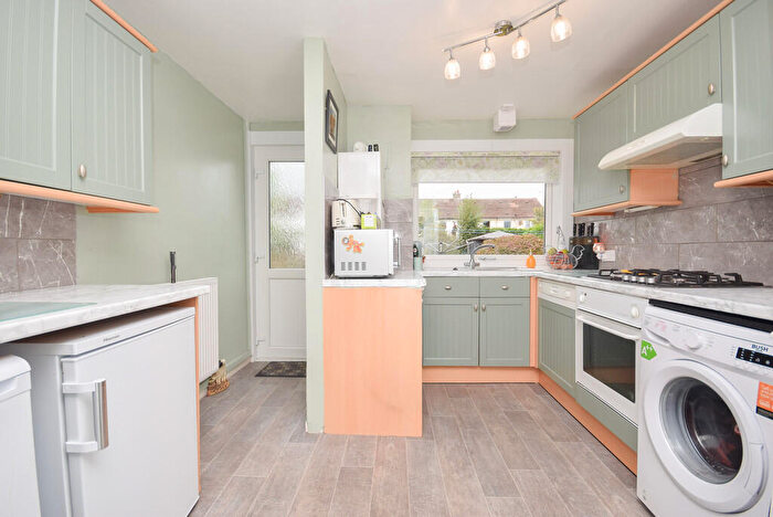 2 Bedroom End Of Terrace House For Sale In Paradise Place, Bridge Of Earn, Perth, PH2