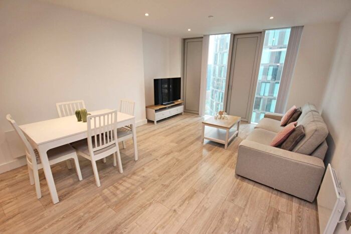 1 Bedroom Flat To Rent In Silvercroft Street, Manchester, M15