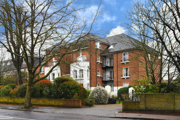 2 Bedroom Apartment To Rent In Wooderson Court, Rectory Road, Beckenham, Kent, BR3