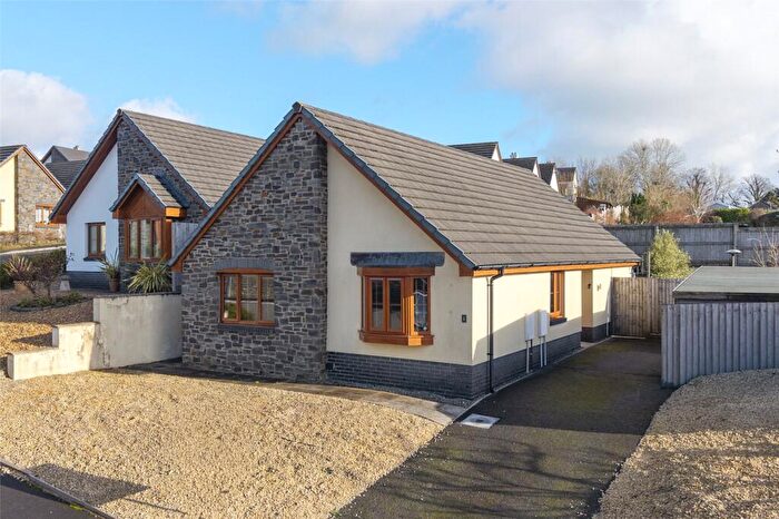 3 Bedroom Bungalow For Sale In Newton Heights, Kilgetty, Pembrokeshire, SA68