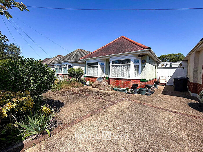 2 Bedroom Detached Bungalow For Sale In Craigmoor Avenue, Bournemouth, BH8