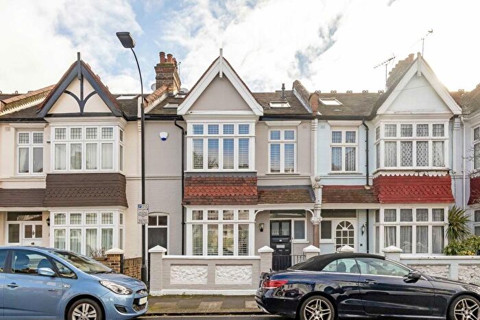4 Bedroom Property To Rent In Bowfell Road, London, W6