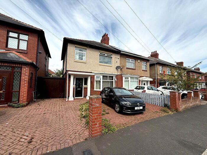 3 Bedroom Semi-Detached House For Sale In Shipley Avenue, Fenham, Newcastle Upon Tyne, Tyne And Wear, NE4