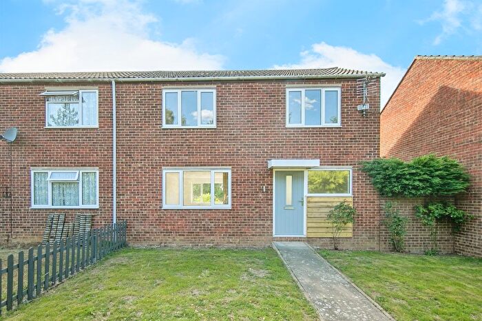 3 Bedroom End Of Terrace House For Sale In Maldon Court, Great Cornard, Sudbury, CO10