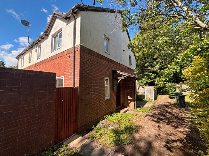 1 Bedroom Cluster House For Sale In Beecham Berry, Basingstoke, RG22