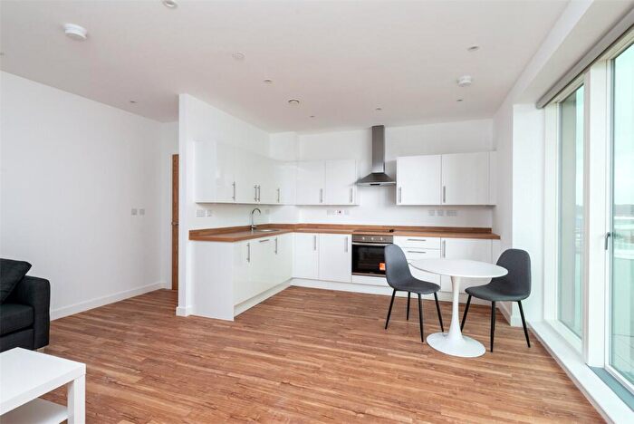 1 Bedroom Flat To Rent In Chatham Waters, South House, Gillingham Gate Road, Gillingham, ME4