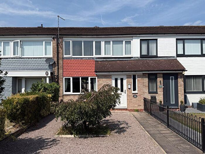 3 Bedroom Terraced House For Sale In Round Moor Walk, Birmingham, B35
