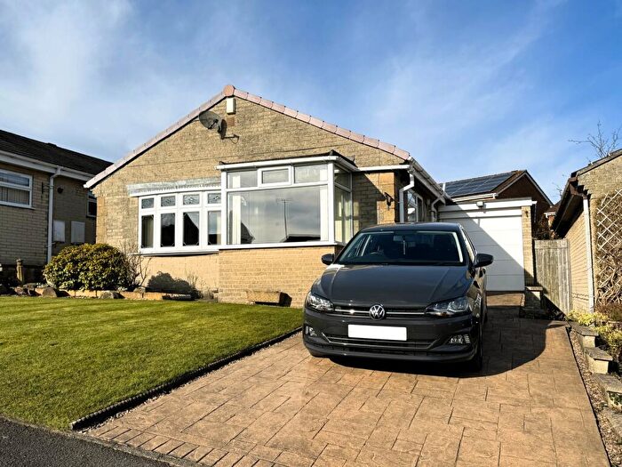 2 Bedroom Bungalow For Sale In Iona Close, Tibshelf, DE55