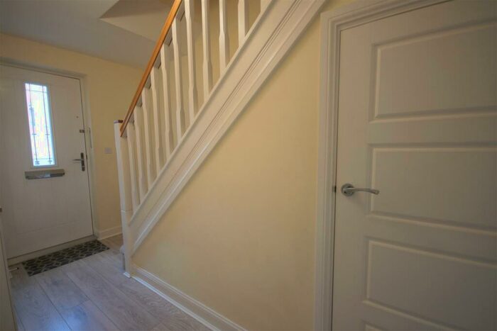 4 Bedroom Detached House For Sale In Petfield Drive, Anlaby, HU10