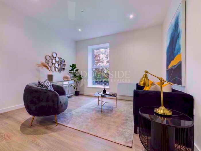 2 Bedroom Property To Rent In Quayside, Chatham Maritime, Chatham, ME4