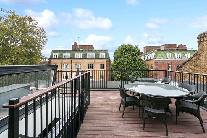3 Bedroom Flat To Rent In Logan House, Logan Place, W8