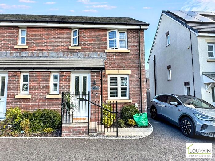 3 Bedroom Detached House For Sale In Carn Y Cefn, Ebbw Vale, NP23