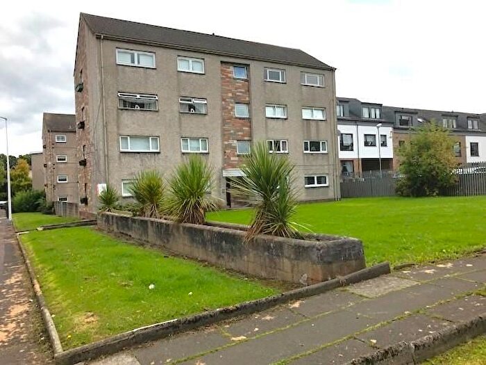 2 Bedroom Flat To Rent In Holyrood Street, Burnbank, Hamilton, ML3