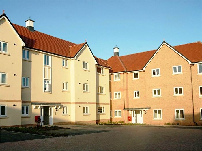 2 Bedroom Flat To Rent In Kensington Way, Polegate, BN26