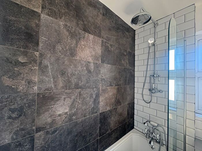 1 Bedroom Flat For Sale In Saffron Road, Biggleswade, SG18 - Photo 6