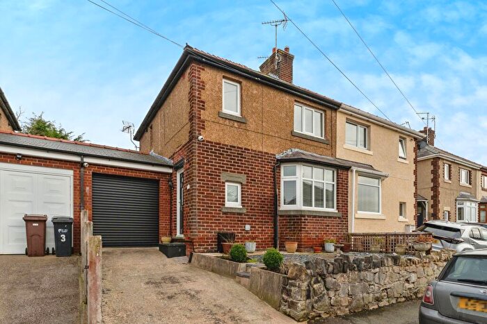 3 Bedroom Semi-Detached House For Sale In Berwyn Avenue, Penyffordd, Chester, Flintshire, CH4