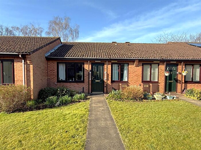 2 Bedroom Bungalow For Sale In Delisle Court, Loughborough, Leicestershire, LE11