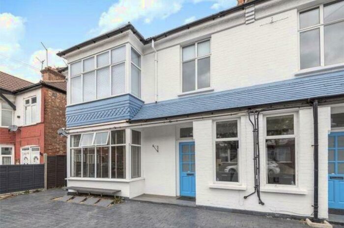 1 Bedroom Flat To Rent In Hindes Road, Harrow, HA1