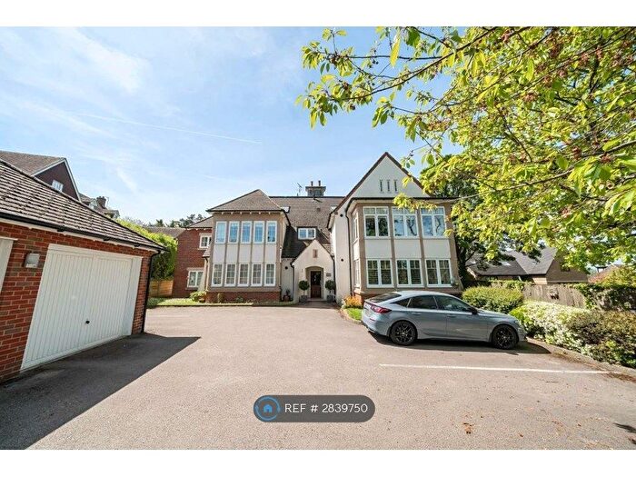 2 Bedroom Flat To Rent In Dean Court Road, Oxford, OX2