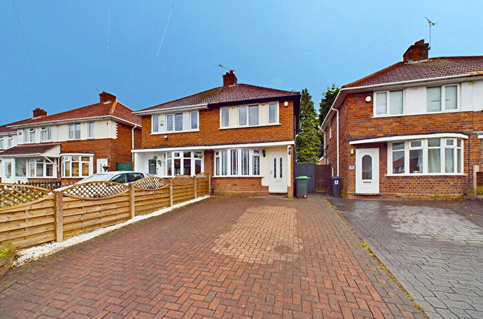 2 Bedroom Semi-Detached House To Rent In Aston Road, Tividale, Oldbury, West Midlands, B69
