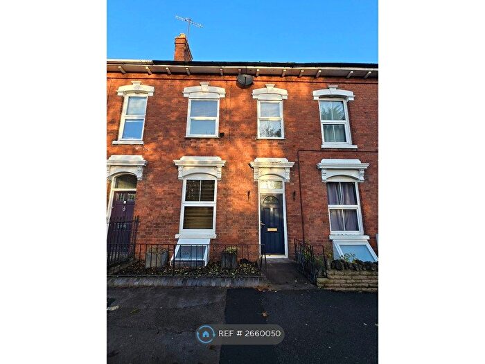 4 Bedroom Terraced House To Rent In Lansdowne Road, Worcester, WR3