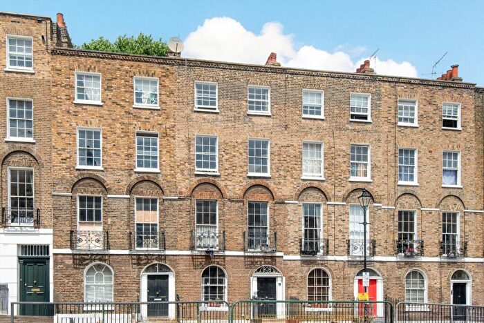 2 Bedroom Flat To Rent In Chadwell Street, London, EC1R