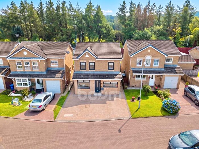 3 Bedroom Detached House For Sale In Woodlands Crescent, Johnstone, PA5