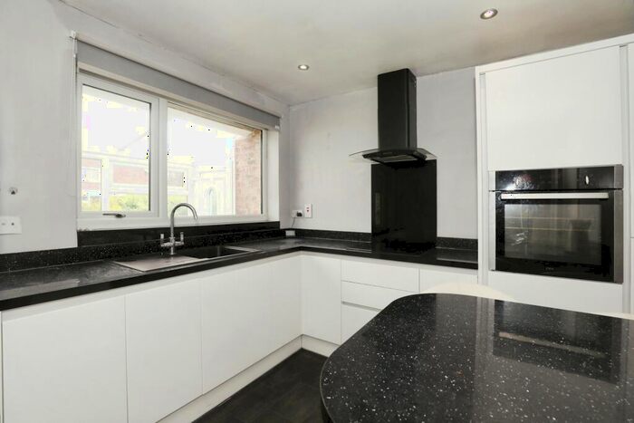 2 Bedroom Bungalow For Sale In Woodside, Church Lawton, Stoke-on-trent, ST7