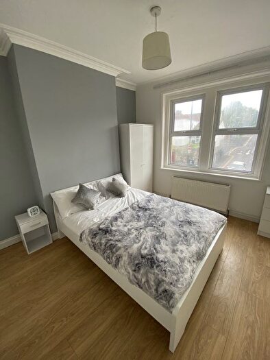 5 Bedroom Terraced House To Rent In Fishponds Road, Bristol, BS5