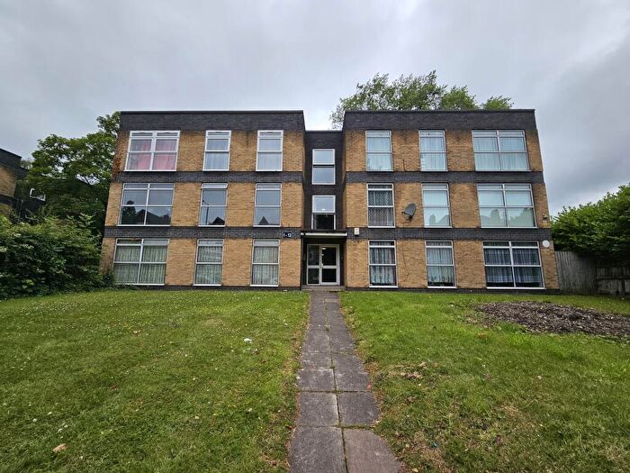 2 Bedroom Apartment To Rent In Hamstead Road, Handsworth, Birmingham, B20