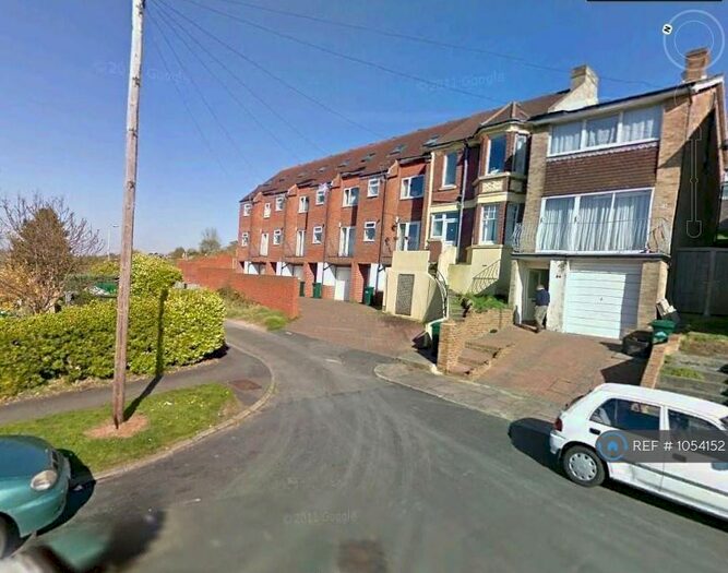 6 Bedroom Terraced House To Rent In Nesbitt Road, Brighton, BN2