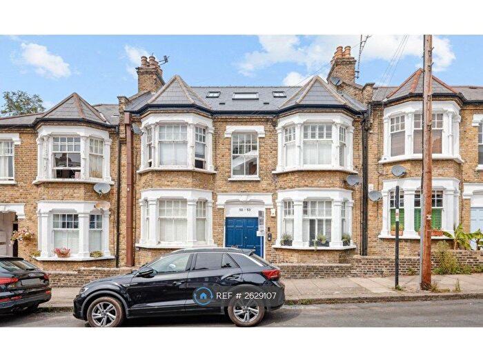 2 Bedroom Flat To Rent In Denton Street, London, SW18