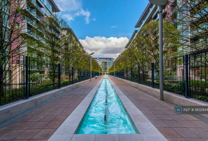 1 Bedroom Flat To Rent In Warwick Building, London, SW11