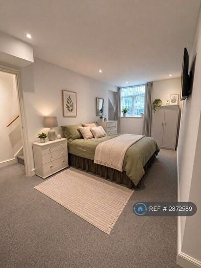 1 Bedroom Flat To Rent In Thorburn Road, Wirral, CH62